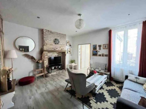 Appartement avec terrasse a 10min a pied du centre et de la gare